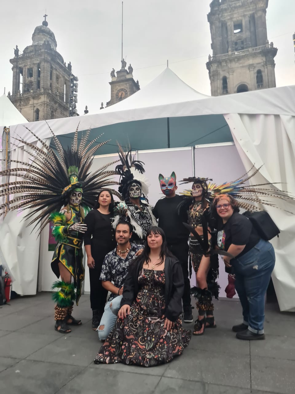 Colaboración en el Zócalo: maquillaje en vivo junto a Miroslav Ü