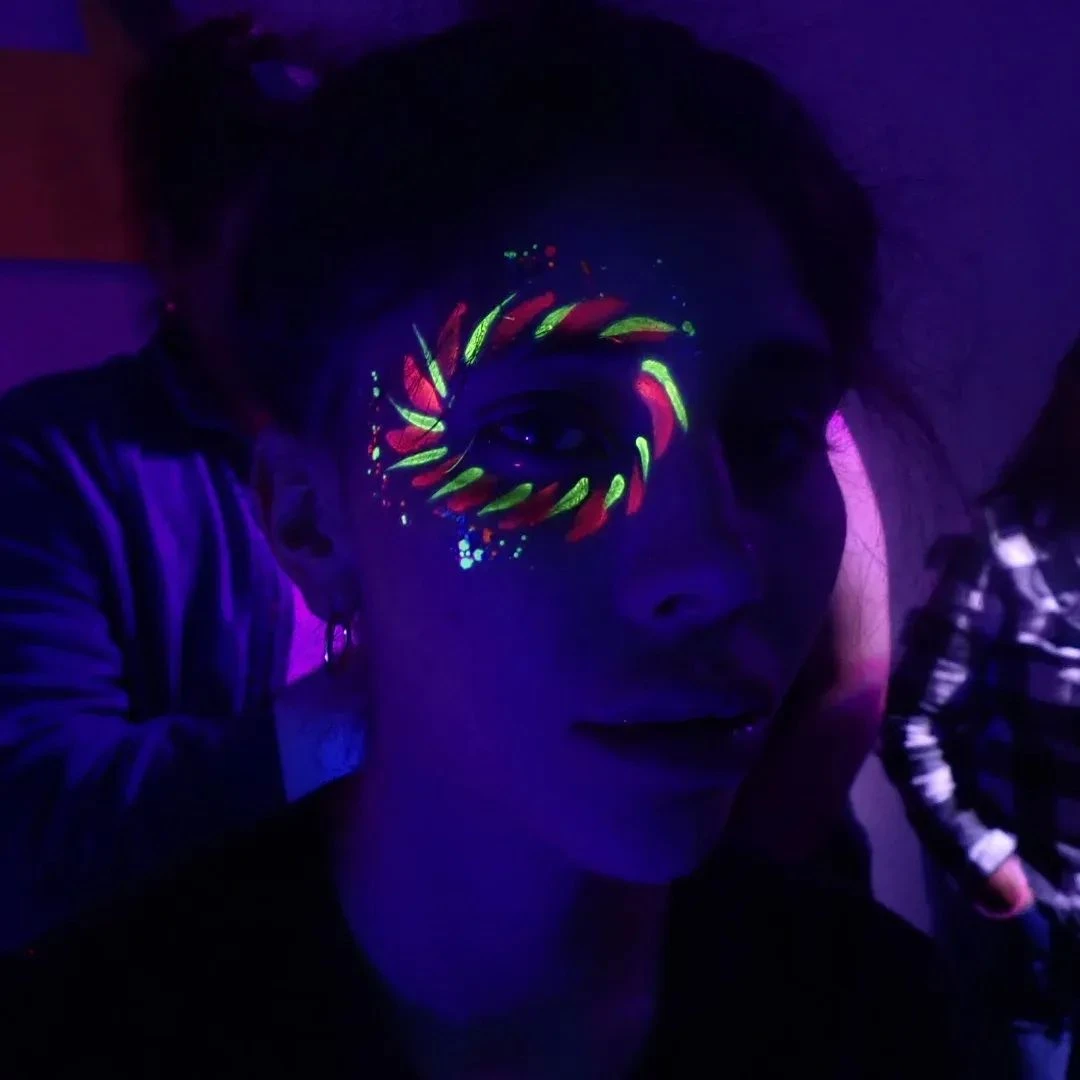 Glitter Bar y Arte Facial — foto 3