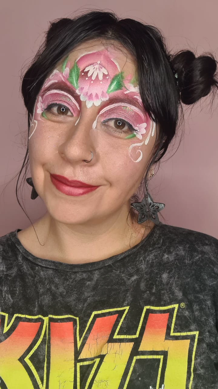 Maquillaje artístico floral — Xolomakers